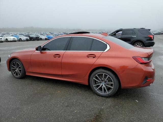 3MW5R7J07N8C31877 - 2022 BMW 330XI ORANGE photo 2