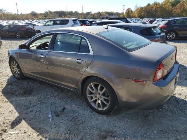 1G1ZE5E10BF140033 - 2011 CHEVROLET MALIBU LTZ ნაცრისფერი ფოტო 2