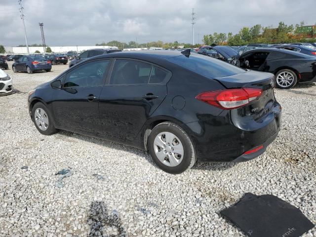 3KPFK4A74HE118952 - 2017 KIA FORTE LX BLACK photo 2