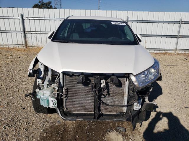 5TDBZRFH5KS738991 - 2019 TOYOTA HIGHLANDER LE WHITE photo 5