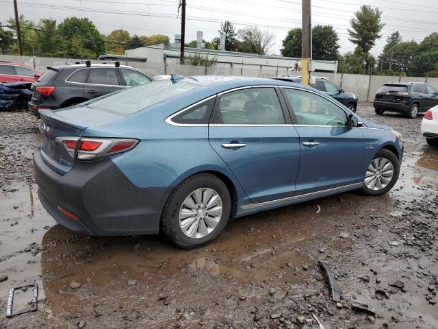 KMHE24L12GA036199 - 2016 HYUNDAI SONATA HYBRID BLUE photo 3