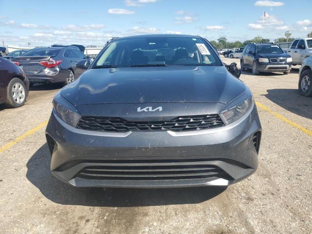 3KPF24AD9PE654171 - 2023 KIA FORTE LX GRAY photo 5