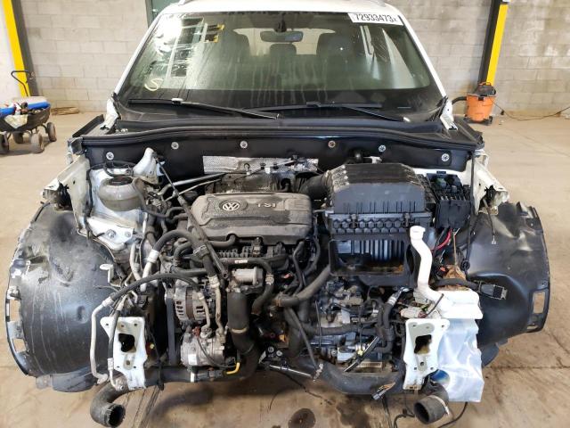 1V26C2CA5LC213674 - 2020 VOLKSWAGEN ATLAS CROS SE Белый фото 12