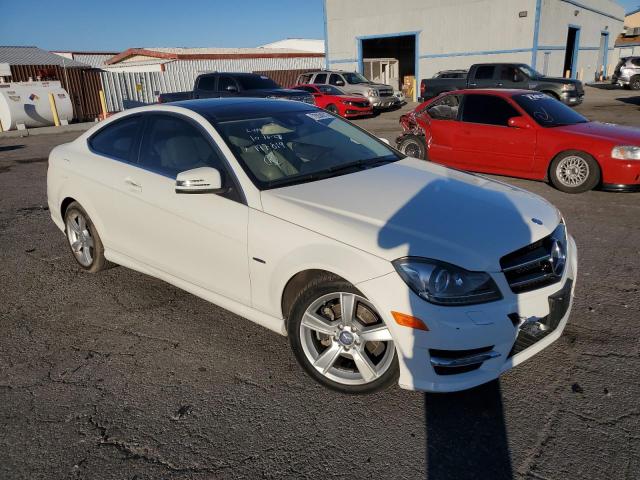 WDDGJ4HB8CF766042 - 2012 MERCEDES-BENZ C 250 WHITE photo 4