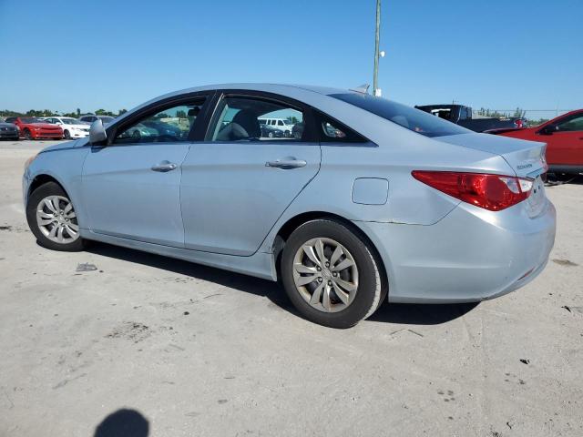 5NPEB4AC2BH071738 - 2011 HYUNDAI SONATA GLS SILVER photo 2