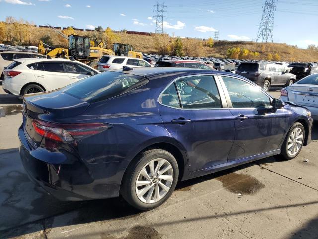 4T1C11BK2MU036071 - 2021 TOYOTA CAMRY LE BLUE photo 3