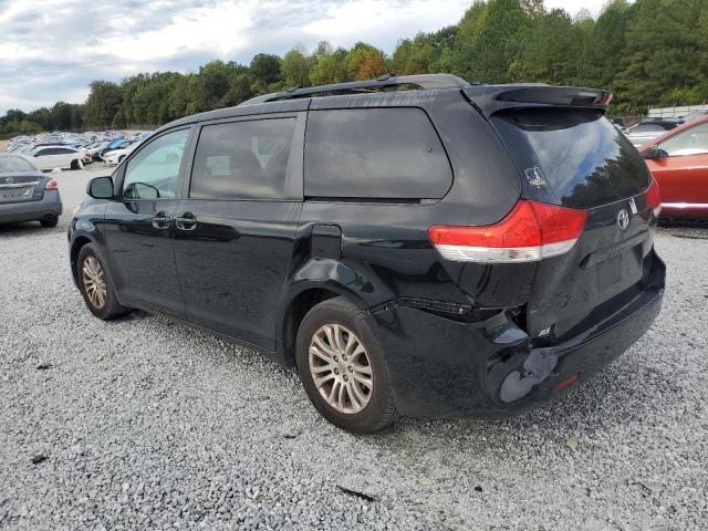 5TDYK3DC9BS174250 - 2011 TOYOTA SIENNA XLE BLACK photo 2