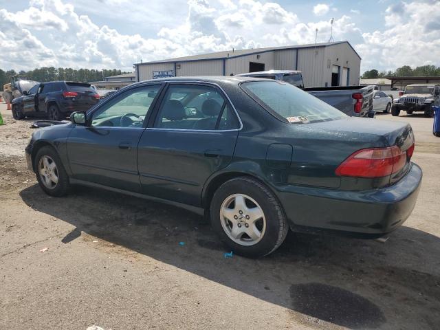 1HGCG1656YA099609 - 2000 HONDA ACCORD EX GREEN photo 2