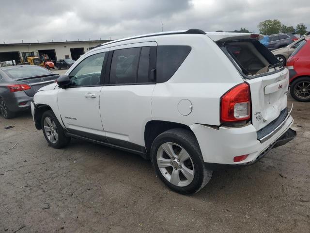 1J4NF5FB8BD154410 - 2011 JEEP COMPASS LIMITED WHITE photo 2