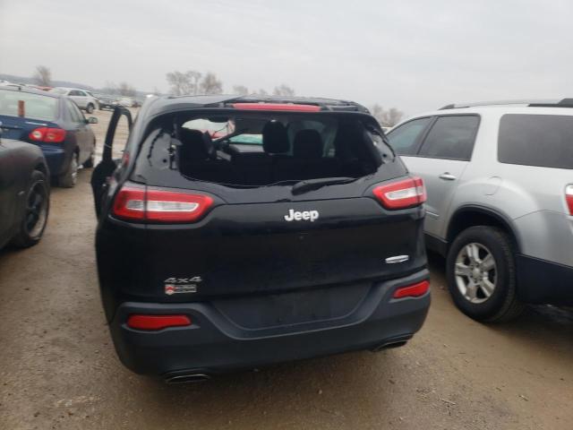 1C4PJMCS7HW513464 - 2017 JEEP CHEROKEE LATITUDE BLACK photo 6