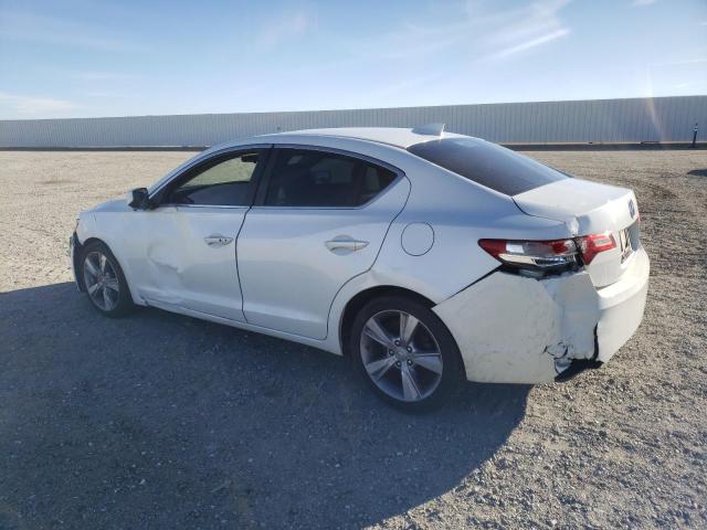 19VDE1F33EE001922 - 2014 ACURA ILX 20 WHITE photo 2