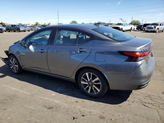 3N1CN8EV1ML868246 - 2021 NISSAN VERSA SV GRAY photo 2