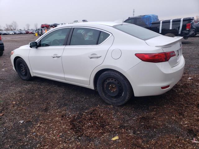 19VDE1F75DE401661 - 2013 ACURA ILX 20 TECH WHITE photo 2