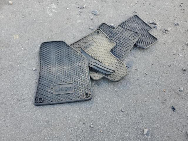 1C4PJMBSXEW151272 - 2014 JEEP CHEROKEE TRAILHAWK ნაცრისფერი ფოტო 13