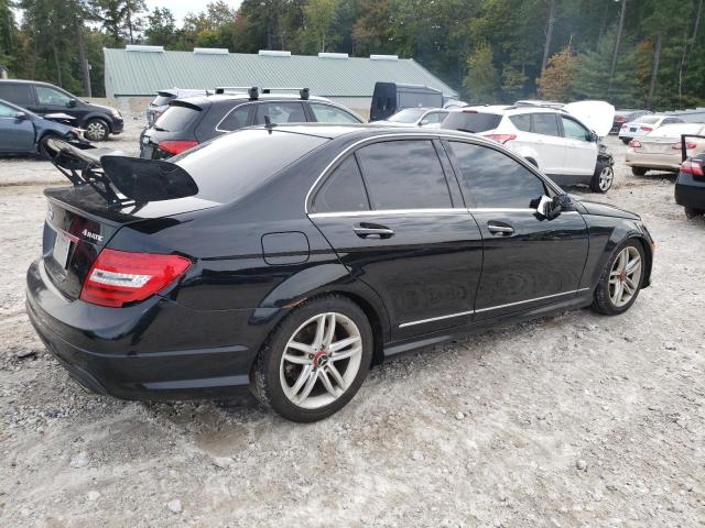 WDDGF8AB8DG054516 - 2013 MERCEDES-BENZ C 300 4MATIC BLACK photo 3