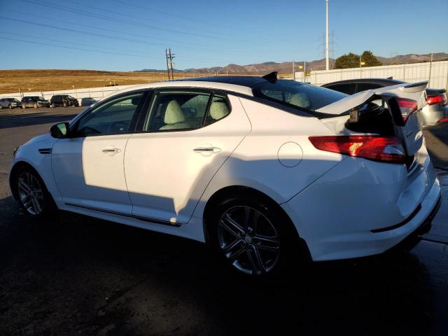 5XXGR4A63DG161302 - 2013 KIA OPTIMA SX WHITE photo 2