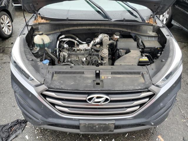 KM8J3CA2XGU076093 - 2016 HYUNDAI TUCSON LIMITED GRAY photo 11