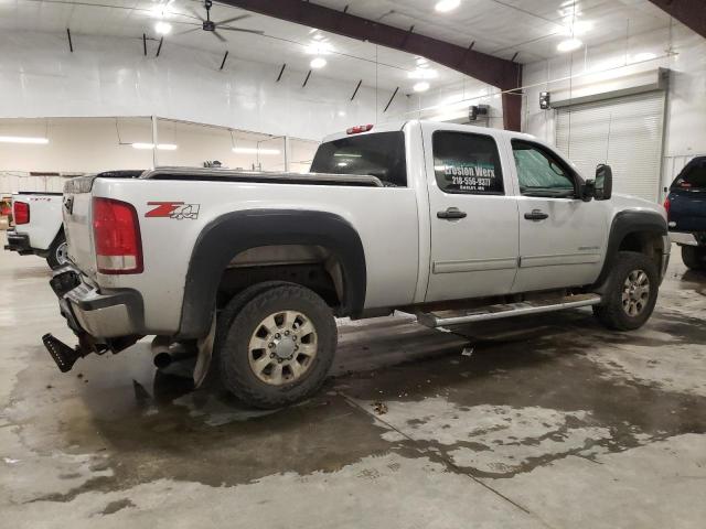 1GT120C82BF156380 - 2011 GMC SIERRA K2500 SLE SILVER photo 3