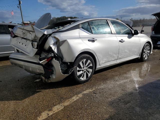 1N4BL4BV0KC219841 - 2019 NISSAN ALTIMA S SILVER photo 3