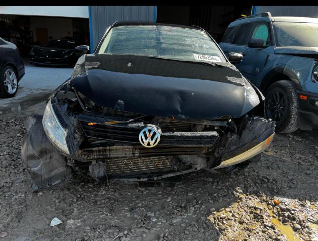 3VW2K7AJ4DM373884 - 2013 VOLKSWAGEN JETTA BASE BLACK photo 5