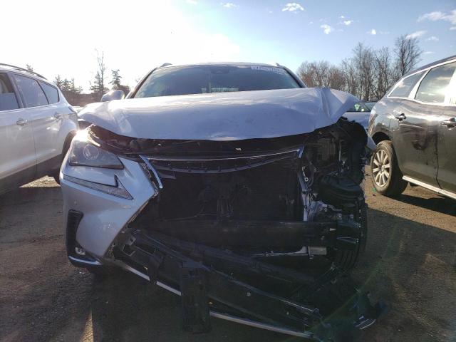 JTJBARBZ2K2187087 - 2019 LEXUS NX 300 BASE Srebrny zdjęcie 5