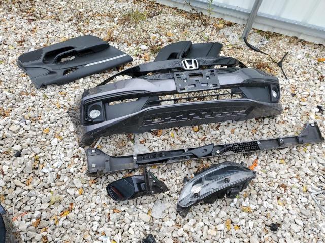 2HGFC2F87KH591583 - 2019 HONDA CIVIC SPORT 灰色 照片 12