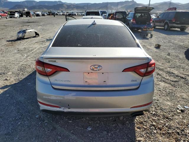 5NPE24AA3FH096829 - 2015 HYUNDAI SONATA ECO SILVER photo 6