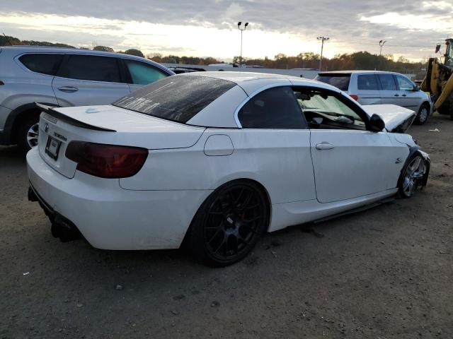 WBADX1C57BE569943 - 2011 BMW 335 IS WHITE photo 3