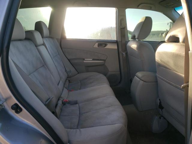JF2SH6BC8AH770091 - 2010 SUBARU FORESTER XS Silber Foto 11