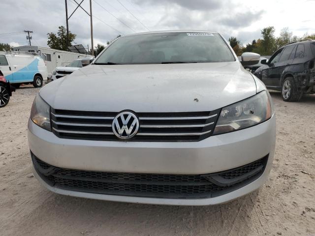 1VWAH7A38DC009402 - 2013 VOLKSWAGEN PASSAT S SILVER photo 5