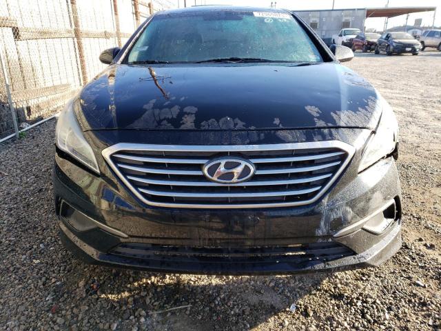 5NPE24AF9GH322126 - 2016 HYUNDAI SONATA SE BLACK photo 5