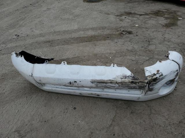 3TMJU62N28M052565 - 2008 TOYOTA TACOMA DOUBLE CAB PRERUNNER WHITE photo 12