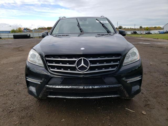 4JGDA7DB0CA091879 - 2012 MERCEDES-BENZ ML 550 4MATIC BLACK photo 5