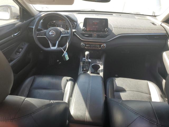 1N4BL4DVXKC137497 - 2019 NISSAN ALTIMA SV SILVER photo 8