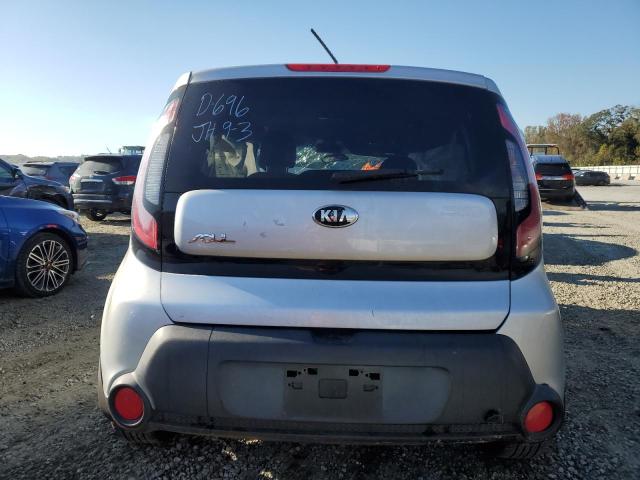 KNDJN2A24E7701379 - 2014 KIA SOUL SILVER photo 6