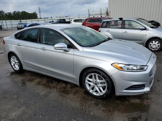 3FA6P0HD0GR318293 - 2016 FORD FUSION SE SILVER photo 4