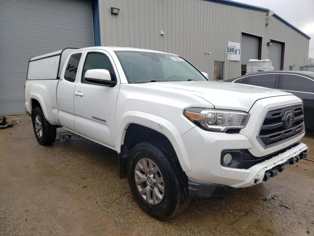 5TFSZ5AN2JX149105 - 2018 TOYOTA TACOMA ACCESS CAB თეთრი ფოტო 4