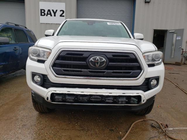 5TFSZ5AN2JX149105 - 2018 TOYOTA TACOMA ACCESS CAB თეთრი ფოტო 5