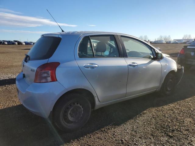 JTDKT923275084914 - 2007 TOYOTA YARIS SILVER photo 3