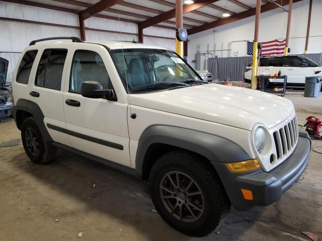 1J4GL48K66W222061 - 2006 JEEP LIBERTY SPORT WHITE photo 4