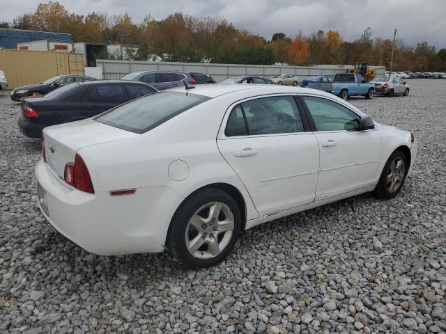 1G1ZB5EB1A4129778 - 2010 CHEVROLET MALIBU LS WHITE photo 3