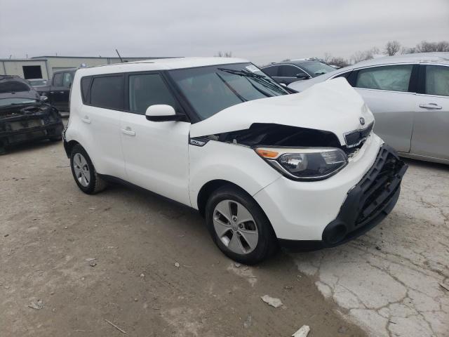 KNDJN2A26F7812985 - 2015 KIA SOUL WHITE photo 4