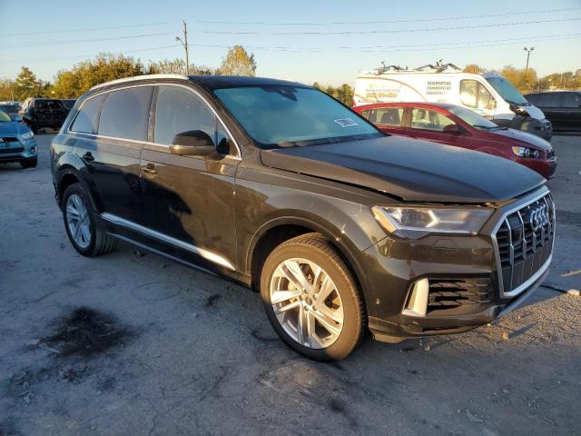 WA1LXBF7XPD008676 - 2023 AUDI Q7 PREMIUM PLUS BLACK photo 4