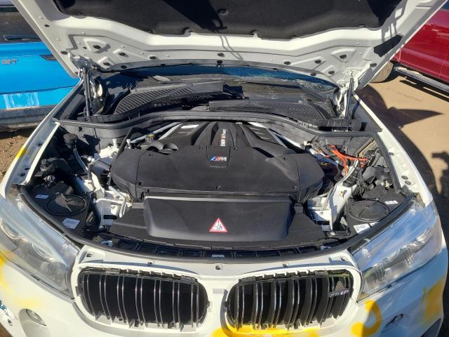 5YMKW8C55J0Y74642 - 2018 BMW X6 M WHITE photo 12