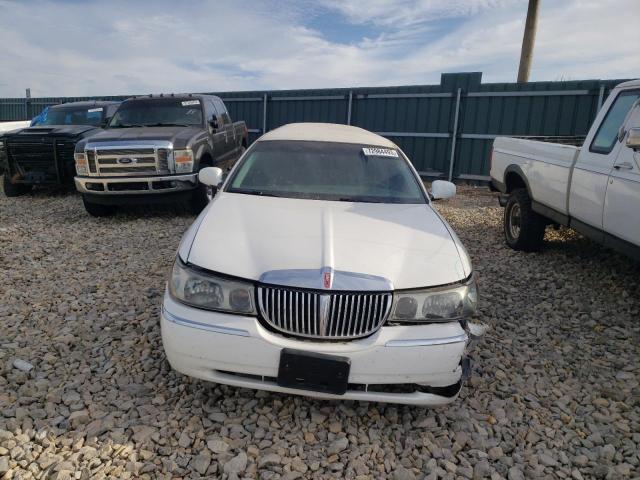 1L1FM81W0YY869465 - 2000 LINCOLN TOWN CAR EXECUTIVE WHITE photo 5