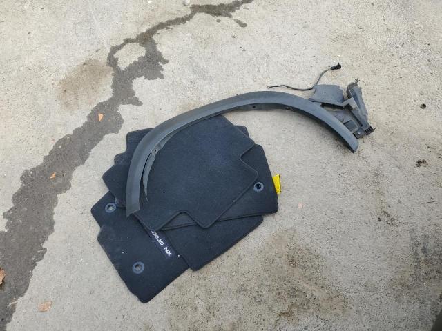 JTJYARBZ5J2102090 - 2018 LEXUS NX 300 BASE Gümüş foto 13