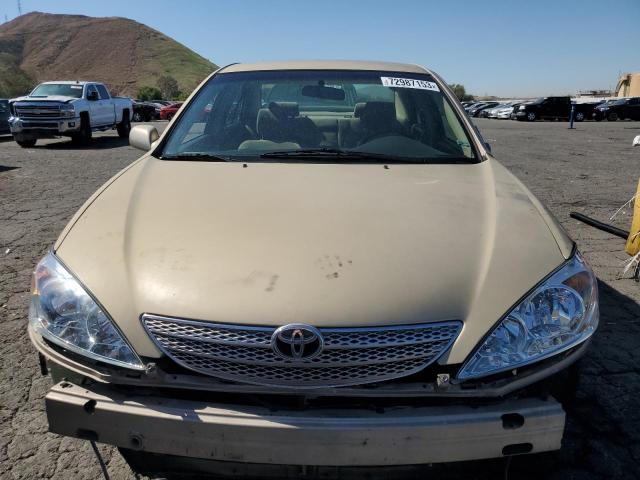 JTDBE32K820034247 - 2002 TOYOTA CAMRY LE GOLD photo 5