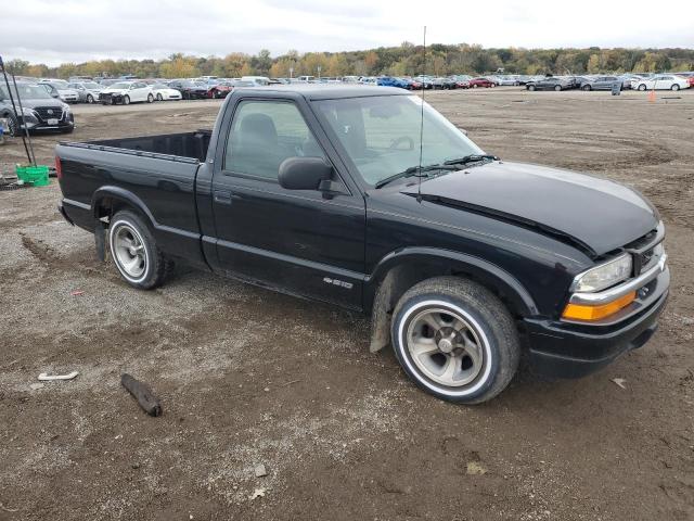 1GCCS14W7XK188462 - 1999 CHEVROLET S10 S10 BLACK photo 4