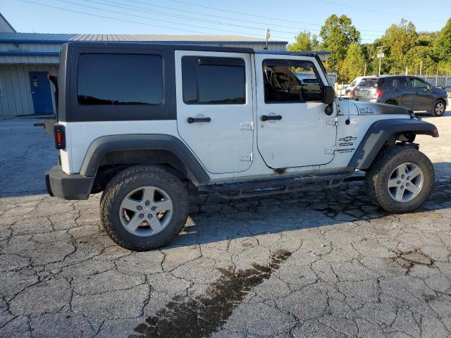 1C4BJWDG7FL503757 - 2015 JEEP WRANGLER U SPORT Weiß Foto 3