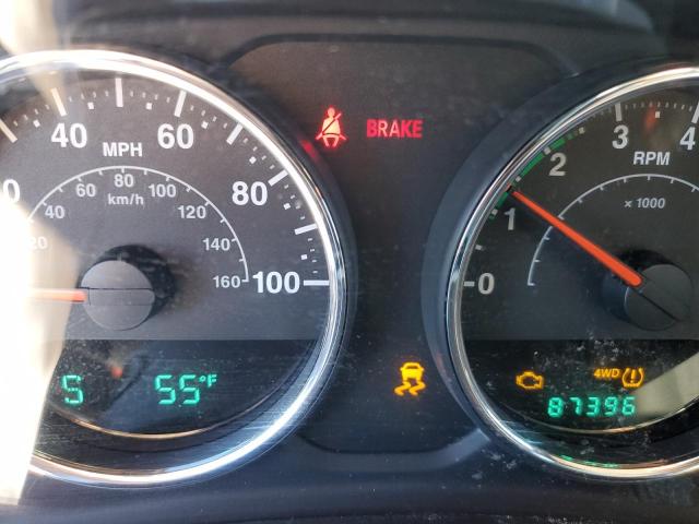 1J4BA3H17BL546665 - 2011 JEEP WRANGLER U SPORT მწვანე ფოტო 9